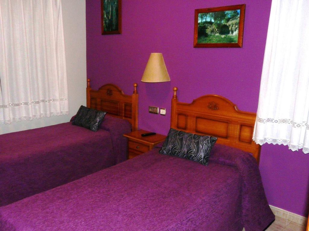 Hostal Rural Casa Castro Alberuela de la Liena Rom bilde
