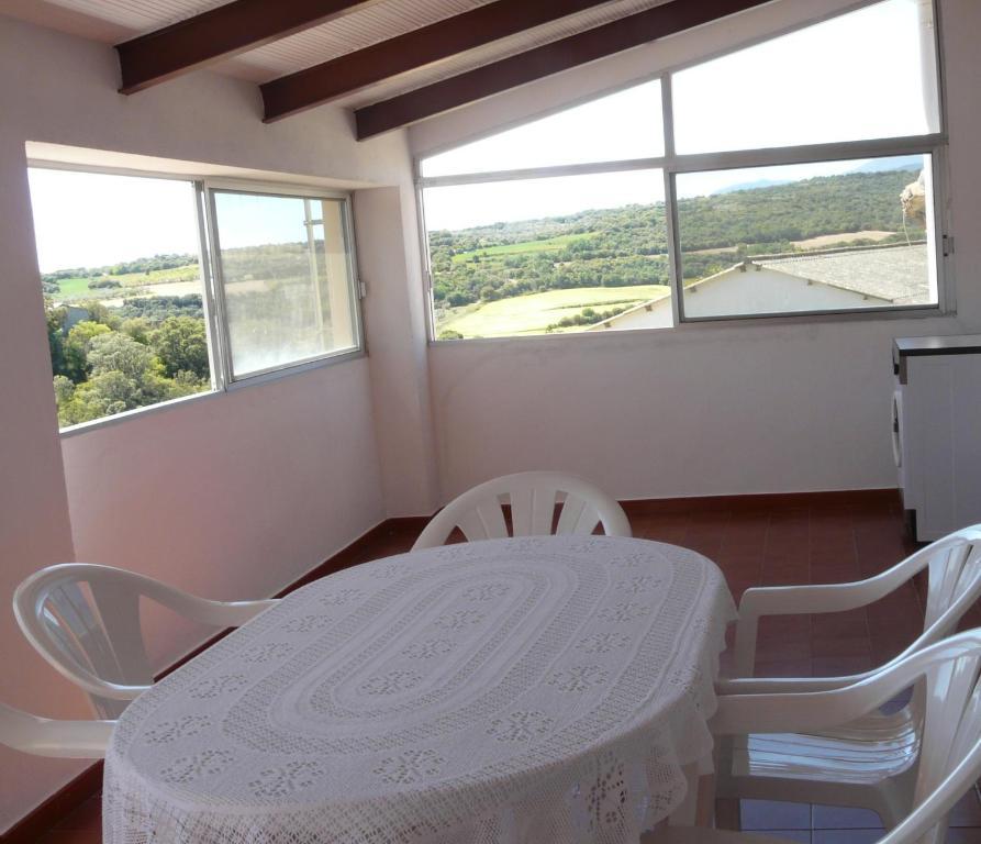 Hostal Rural Casa Castro Alberuela de la Liena Eksteriør bilde