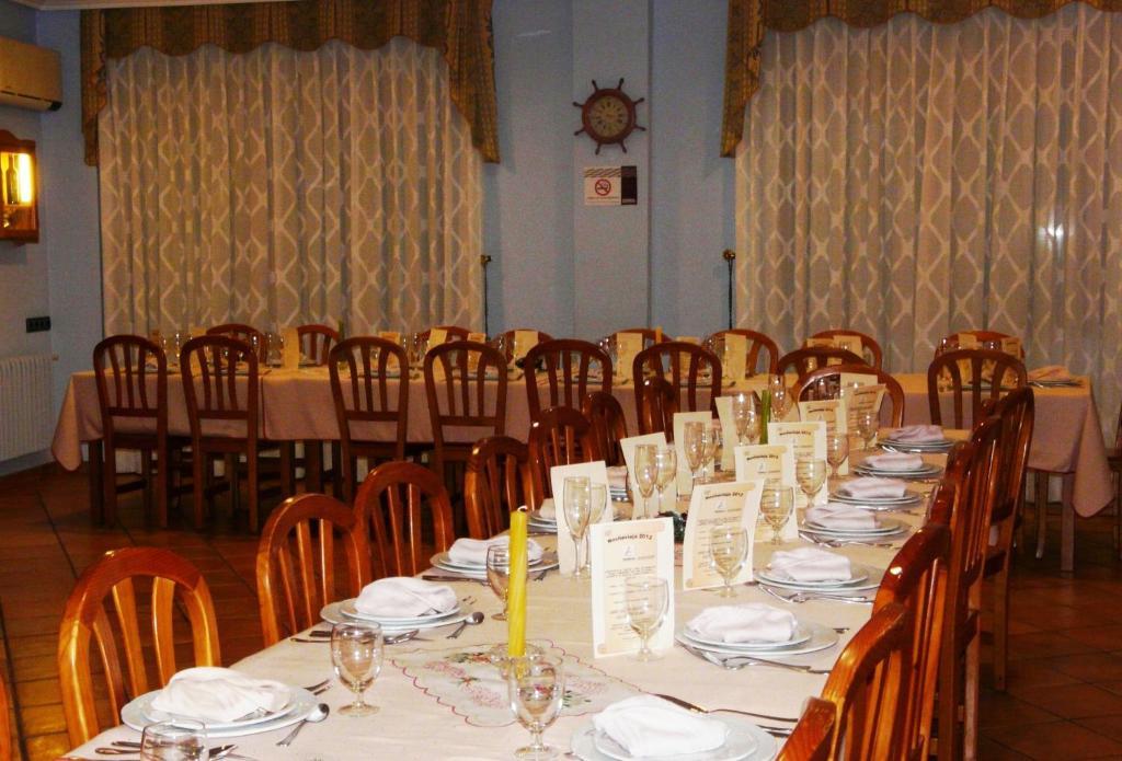 Hostal Rural Casa Castro Alberuela de la Liena Eksteriør bilde