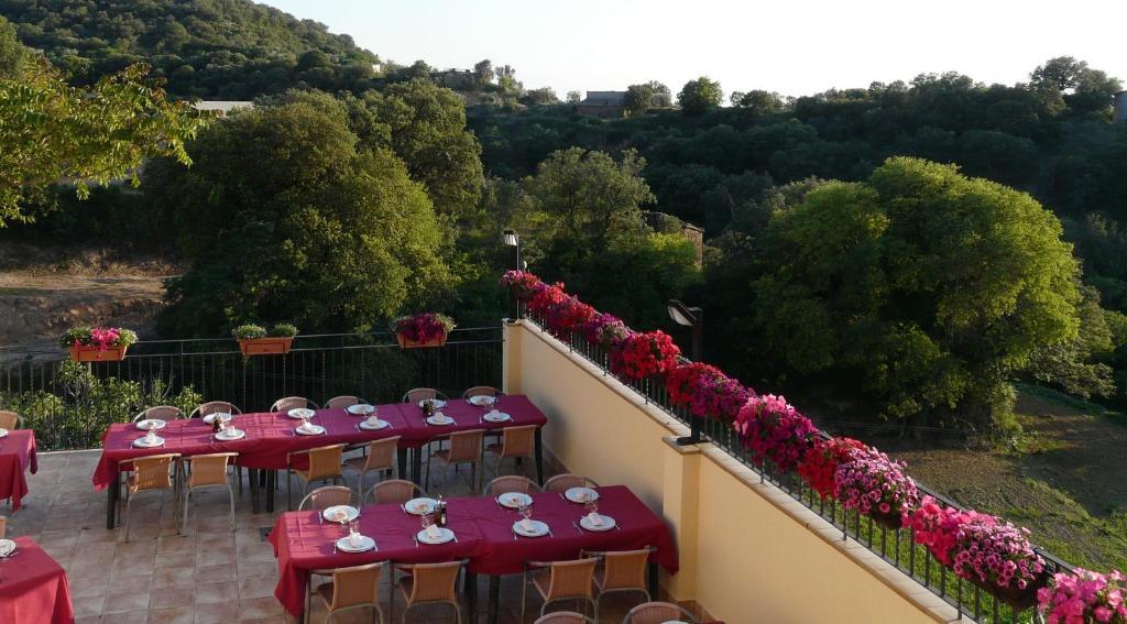 Hostal Rural Casa Castro Alberuela de la Liena Eksteriør bilde
